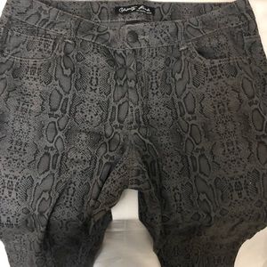 Snakeskin Celebrity Pink